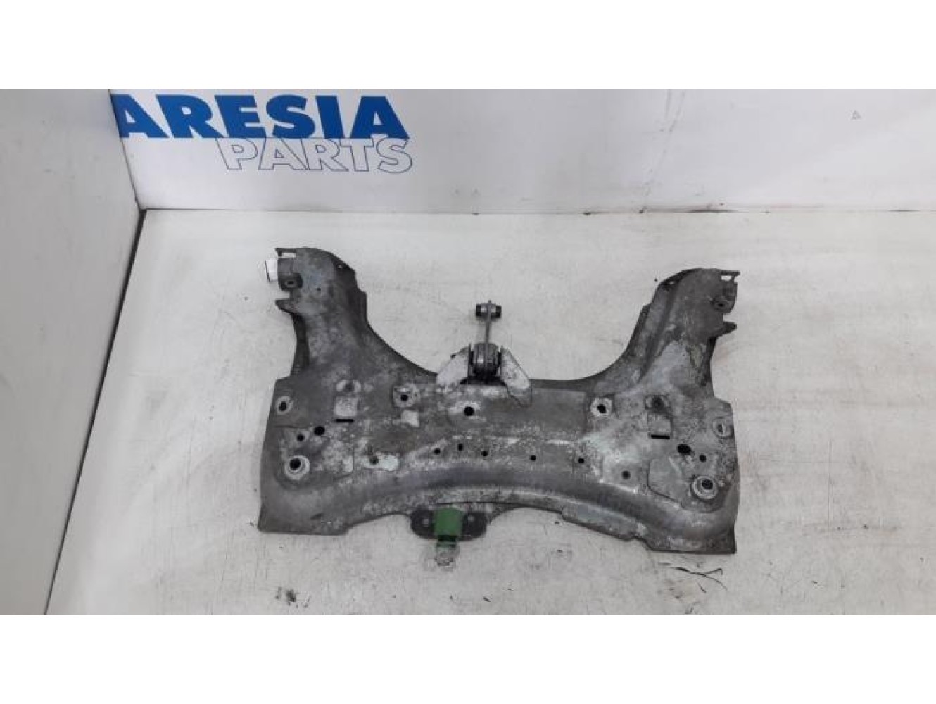 Renault - Clio - Subframe