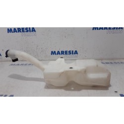 Fiat - 500 - Front windscreen washer reservoir