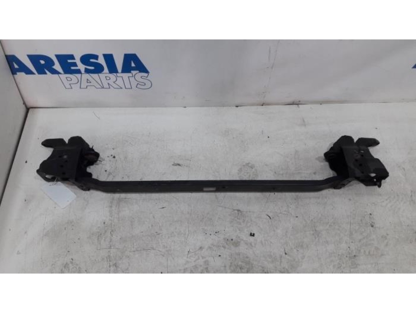 Renault - Espace - Front bumper frame