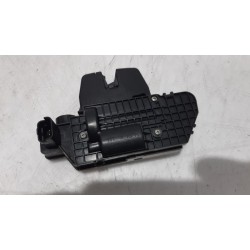 Citroen - DS3 - Tailgate lock mechanism