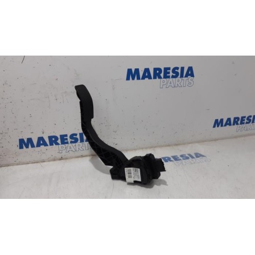 Citroen - DS3 - Throttle pedal position sensor