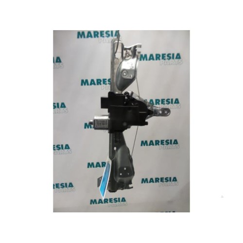 Peugeot - 308 - Rear door window mechanism 4-door, right