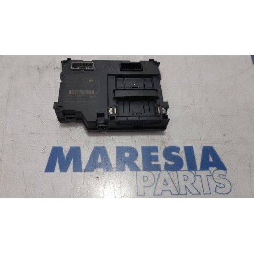 Renault - Clio - Card reader (lock)