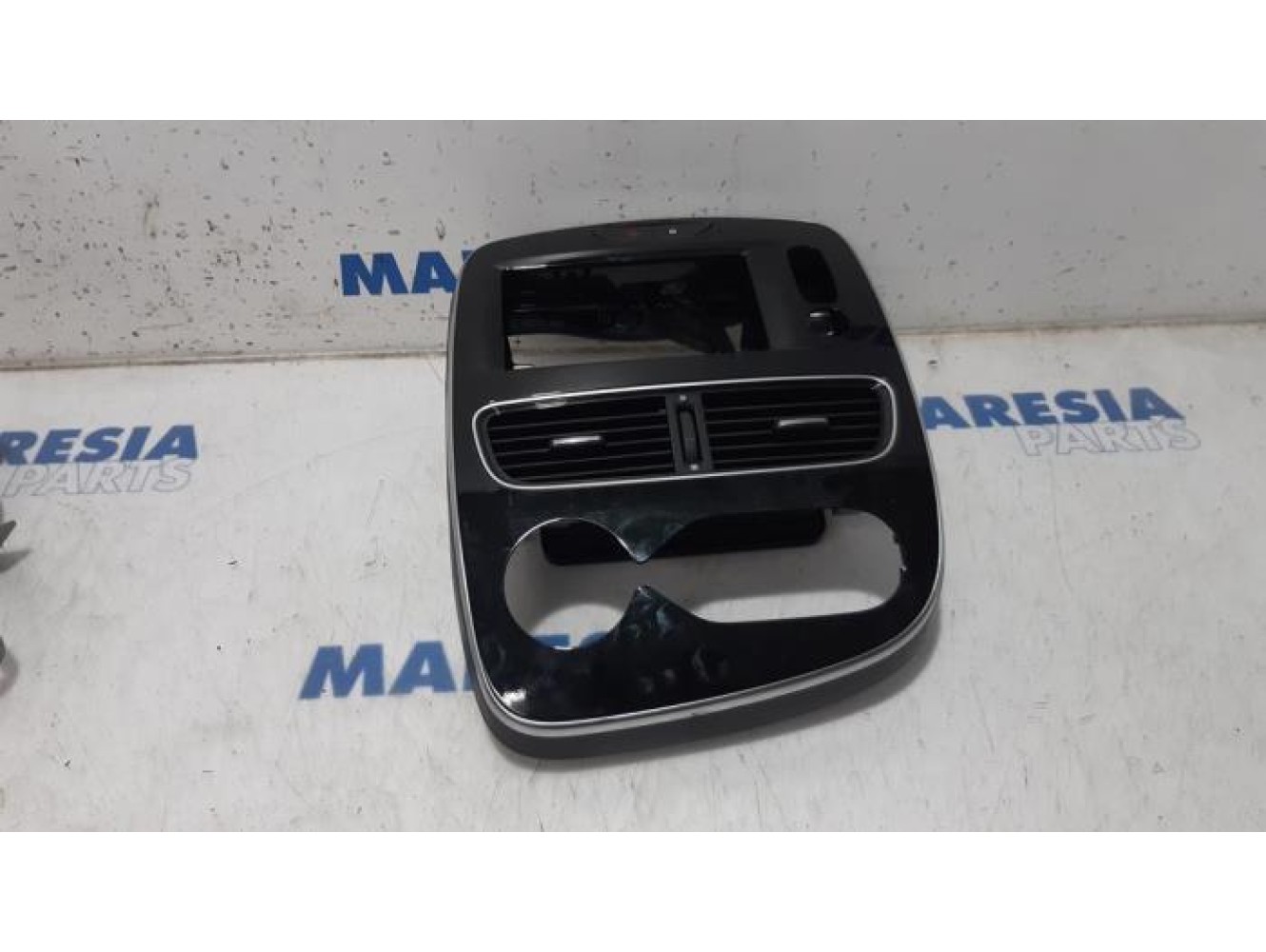 Renault - Clio - Dashboard part