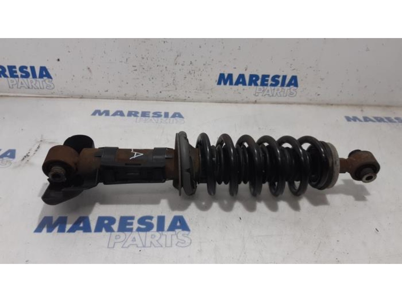Peugeot - 508 - Rear shock absorber rod, left