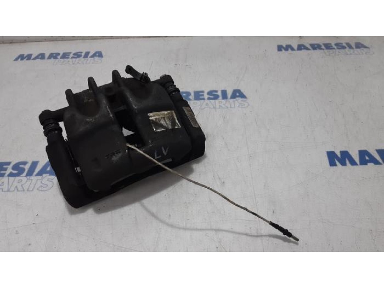 Citroen - Jumpy - Front brake calliper, left