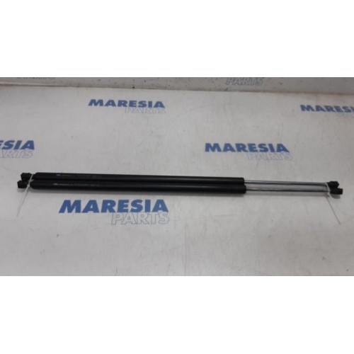 Renault - Espace - Set of tailgate gas struts