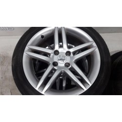 Peugeot - 308 - Sportvelgenset + banden
