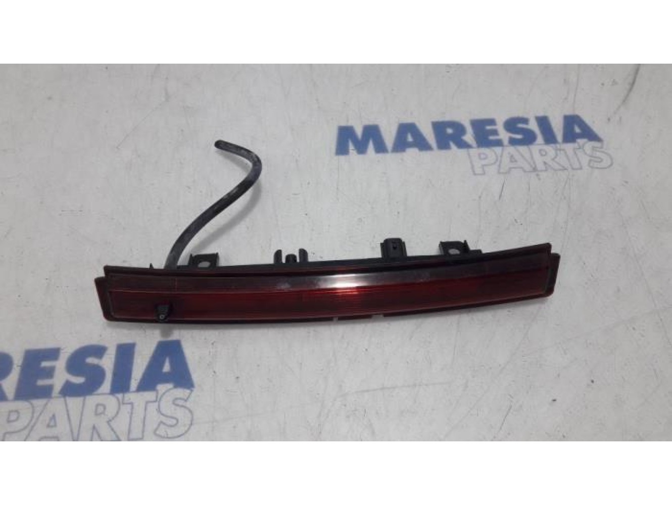 Renault - Clio - Third brake light