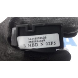 Renault - Clio - Steering wheel mounted radio control