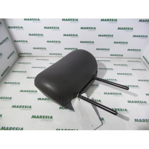 Renault - Laguna - Headrest