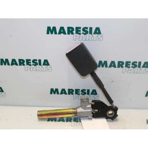 Renault - Megane - Gordelspanner rechts