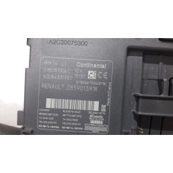 Renault - Clio - Card reader (lock)