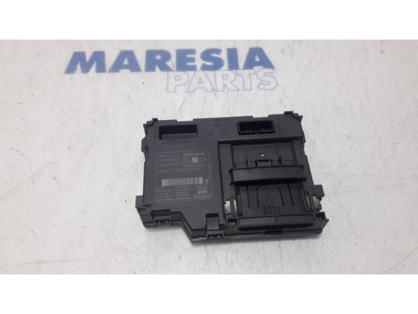Renault - Clio - Card reader (lock)