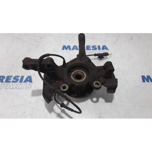 Alfa Romeo - Mito - Knuckle, front right