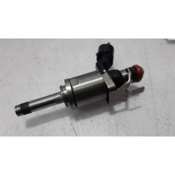 Renault - Clio - Injector (petrol injection)