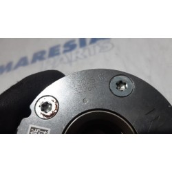Renault - Clio - Camshaft sprocket