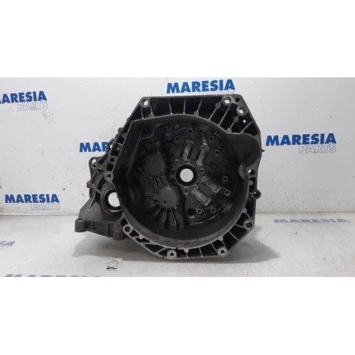 Renault - Captur - Gearbox casing