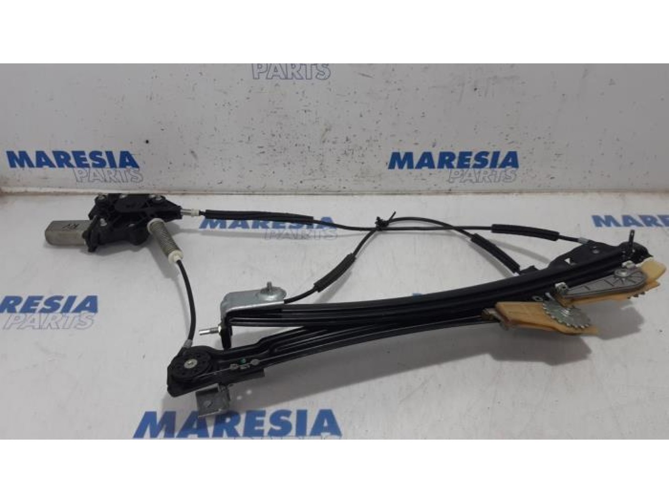 Alfa Romeo - Mito - Window mechanism 2-door, front right