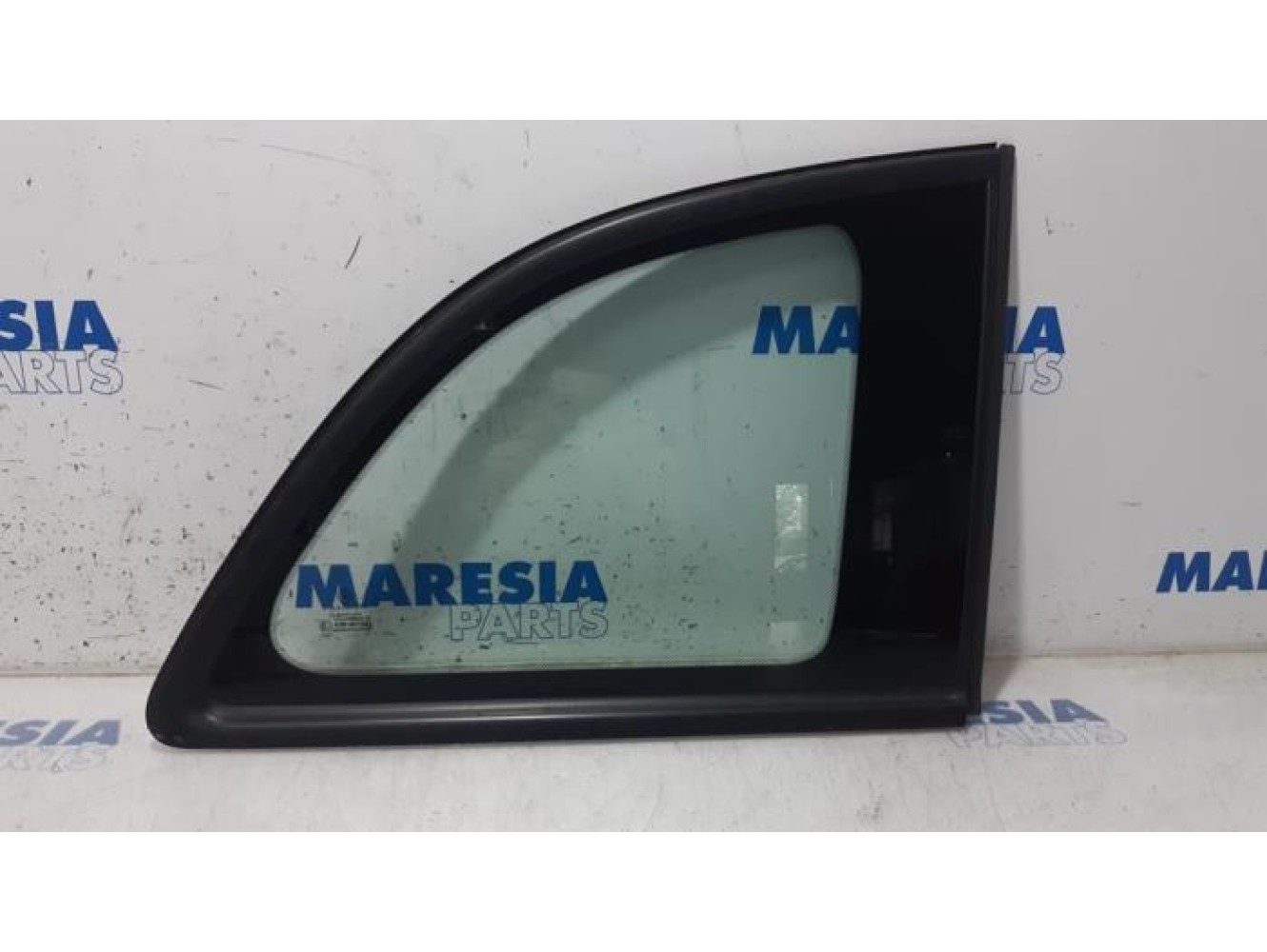 Fiat - 500 - Rear quarter light, left right