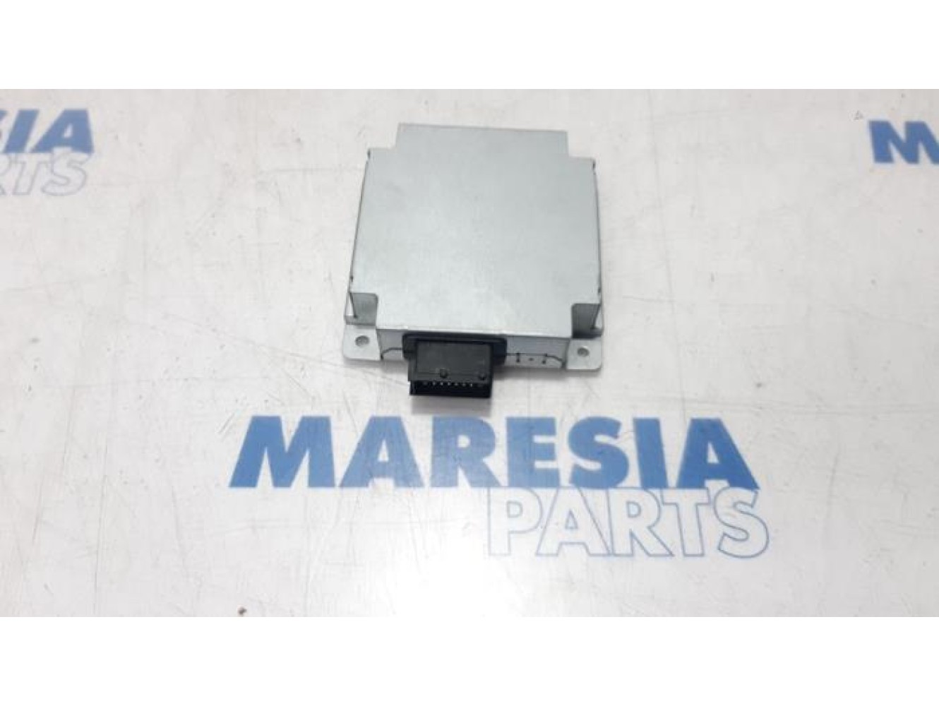 Fiat - 500 - Radio module