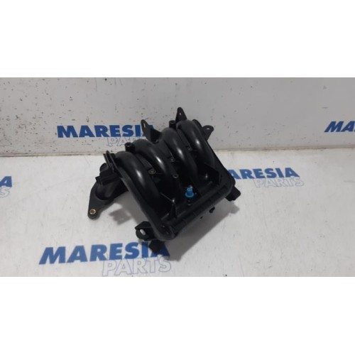 Peugeot - 206 - Intake manifold