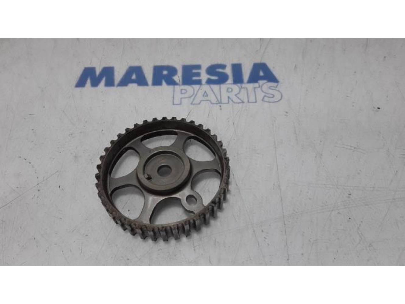 Peugeot - 206 - Camshaft sprocket