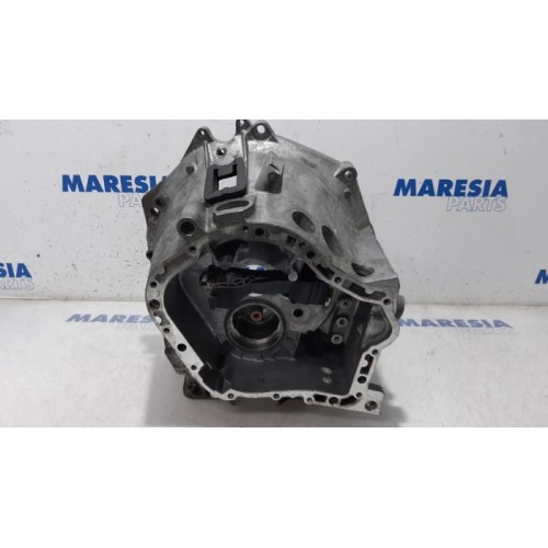 Citroen - C4 - Gearbox casing