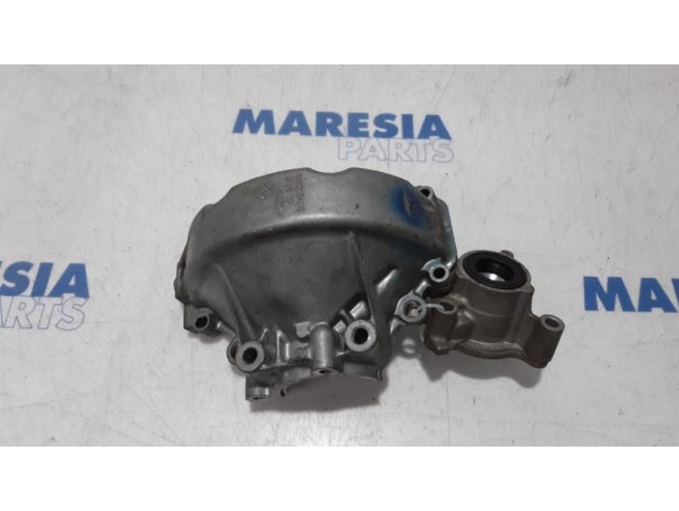 Citroen - C4 - Gearbox casing