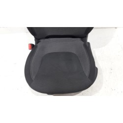 Renault - Captur - Sitz links