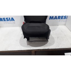 Renault - Captur - Sitz links