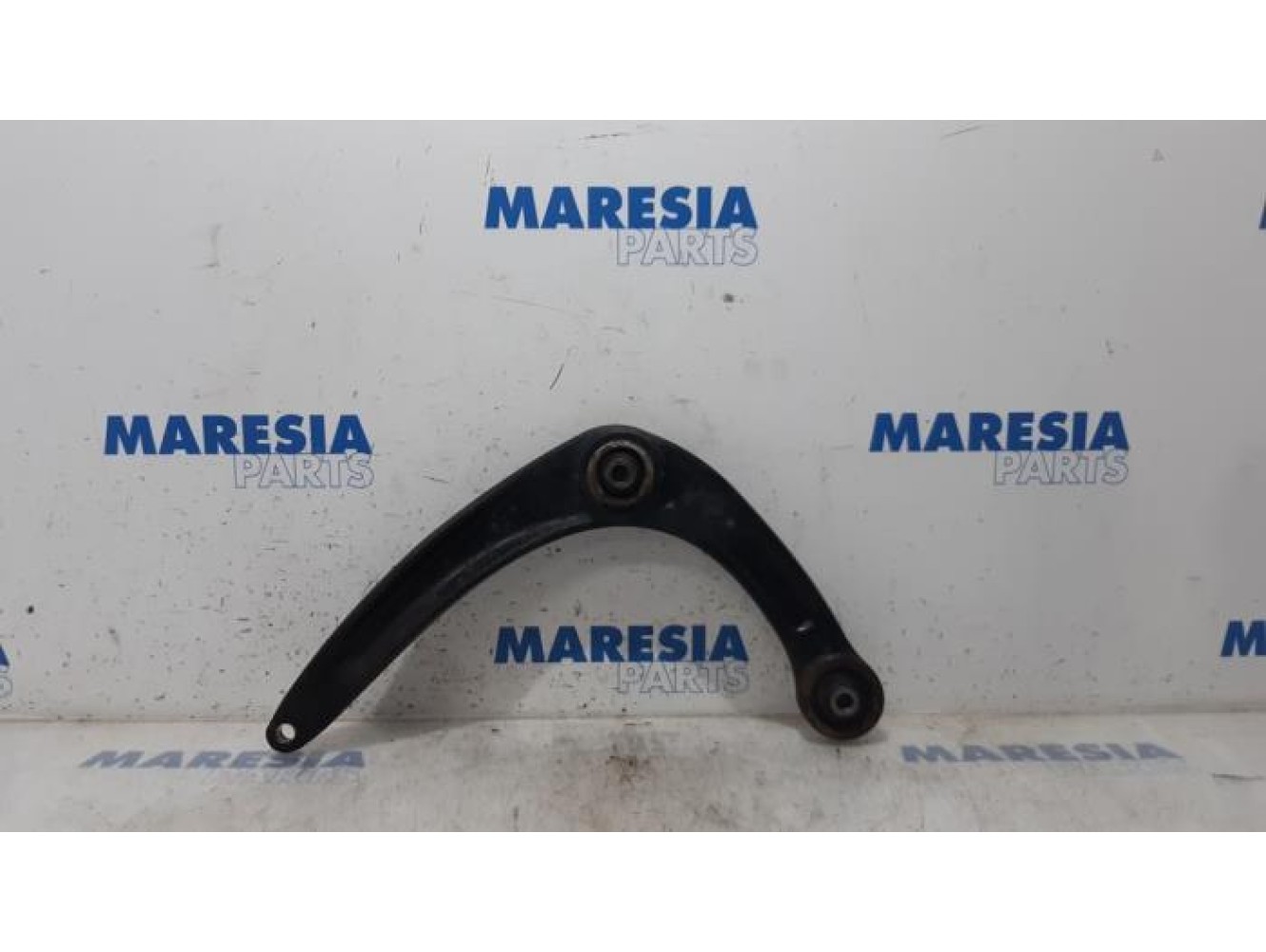 Peugeot - 308 - Front lower wishbone, right