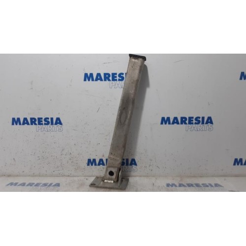 Peugeot - 308 - Subframe