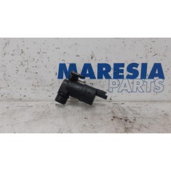 Peugeot - 308 - Scheibensprüherpumpe vorne