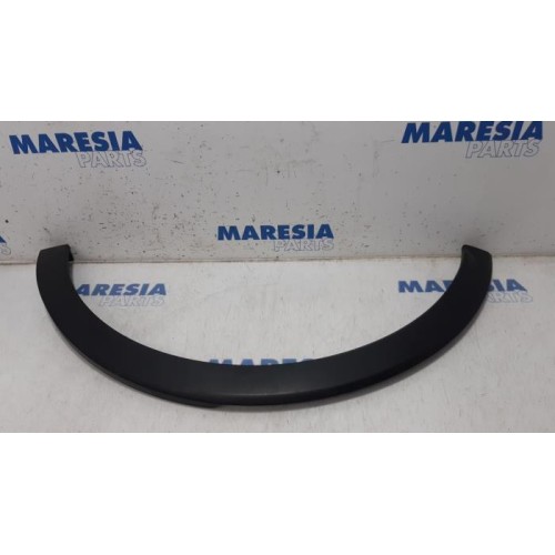 Renault - Captur - Side skirt, right