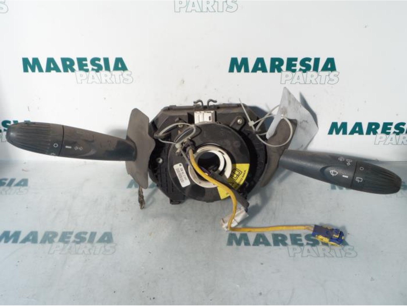 Fiat - Doblo - Steering column stalk