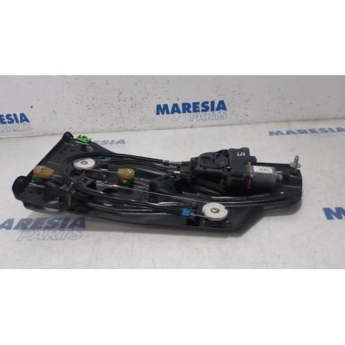 Peugeot - 308 - Rear window mechanism 2-door, left