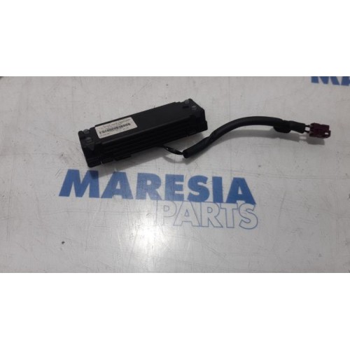 Peugeot - 308 - GPS Antenne
