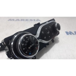 Renault - Captur - Heater control panel