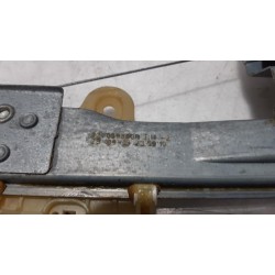 Renault - Captur - Rear door window mechanism 4-door, right