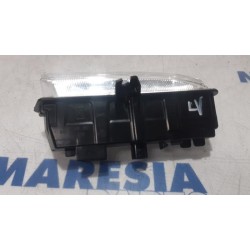 Renault - Captur - Daytime running light, left