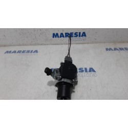 Renault - Captur - Front wiper motor