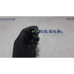 Renault - Megane Scenic - Injector (petrol injection)
