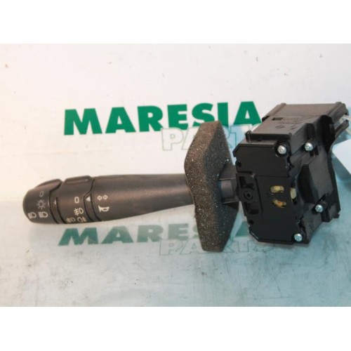Renault - Laguna - Indicator switch