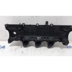 Renault - Megane - Rocker cover
