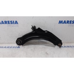 Renault - Clio - Front lower wishbone, right