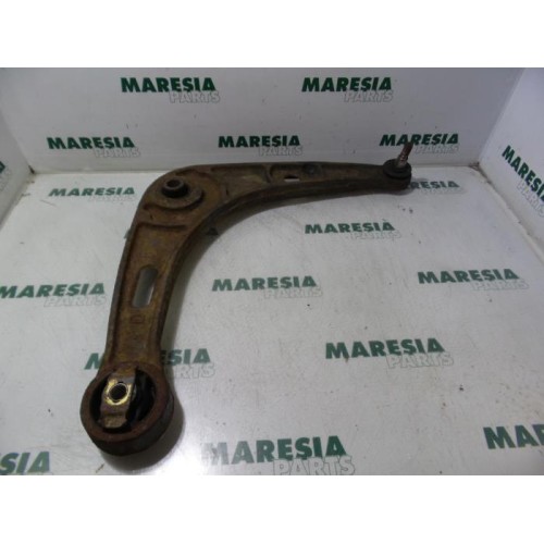 Renault - Laguna - Front lower wishbone, right
