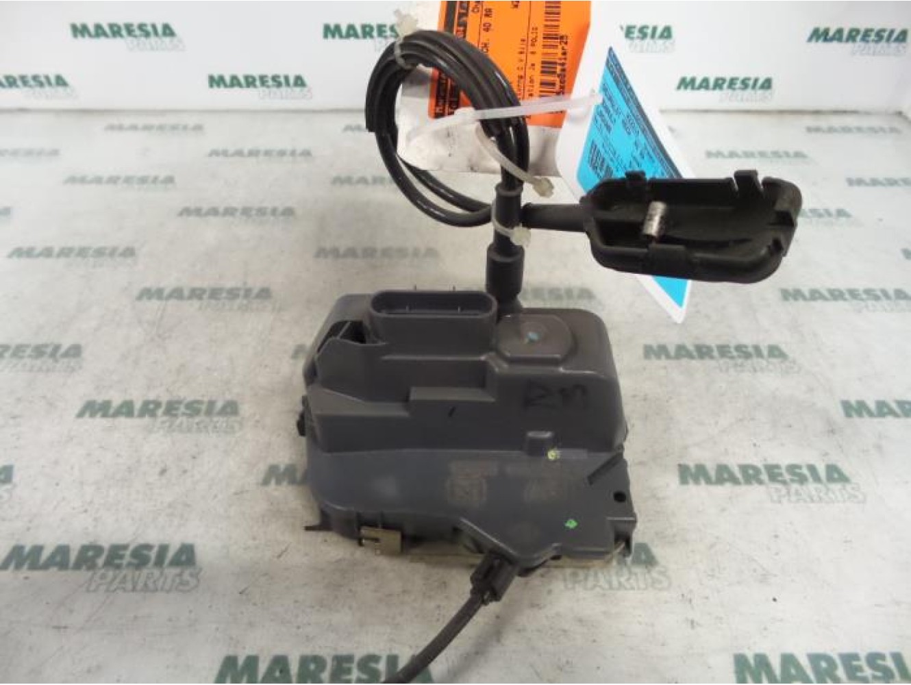 Renault - Laguna - Rear door mechanism 4-door, right