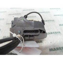 Renault - Laguna - Rear door mechanism 4-door, right