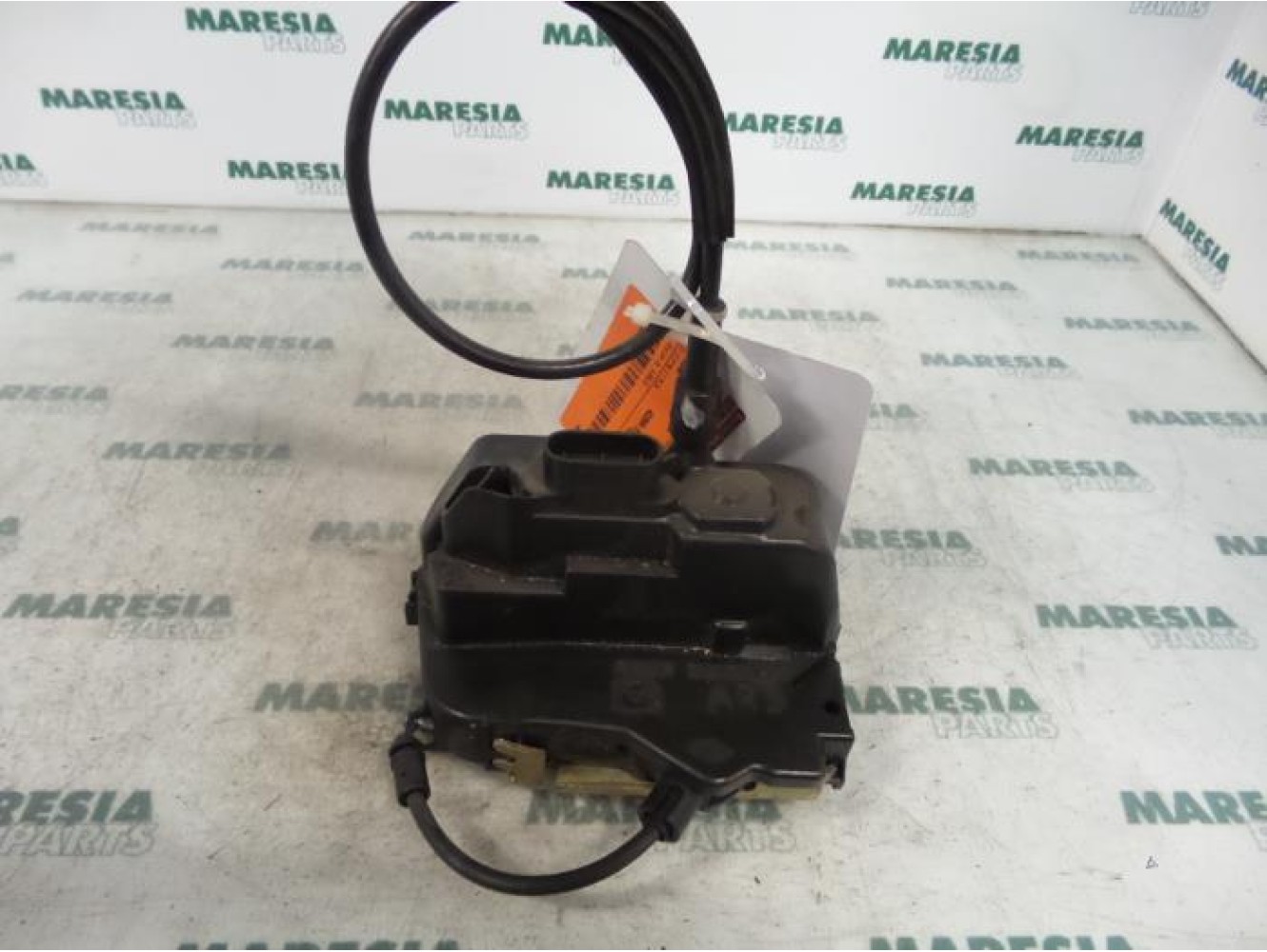Renault - Laguna - Rear door mechanism 4-door, right